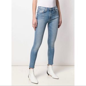 RAG & BONE Skinny Light Wash Jeans 👖